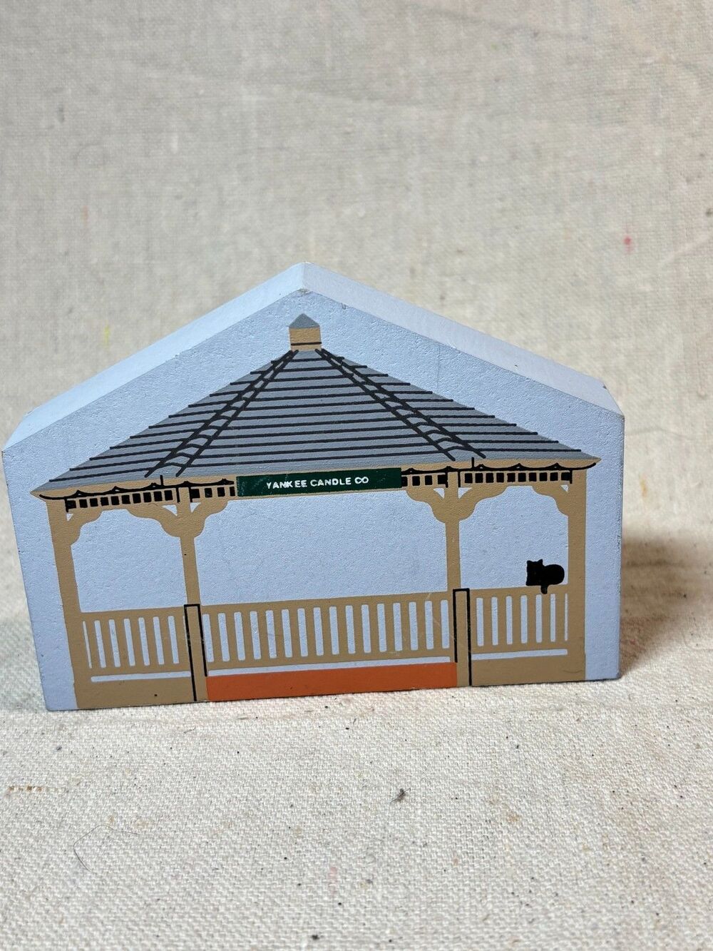 Cat's Meow Yankee Candle Company Gazebo 1993 Signed Faline 93